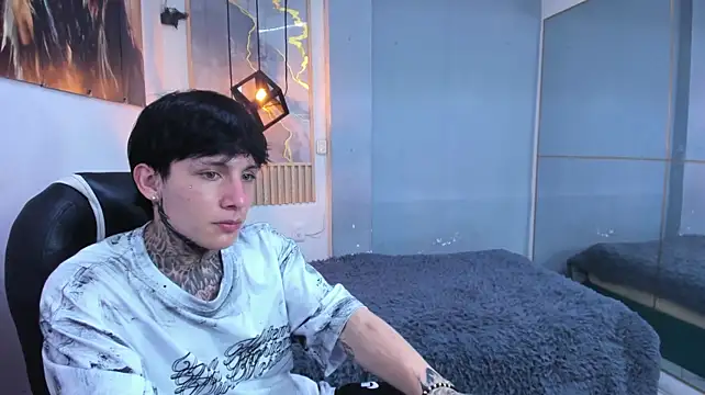 Cry_thereal: онлайн-секс-чат