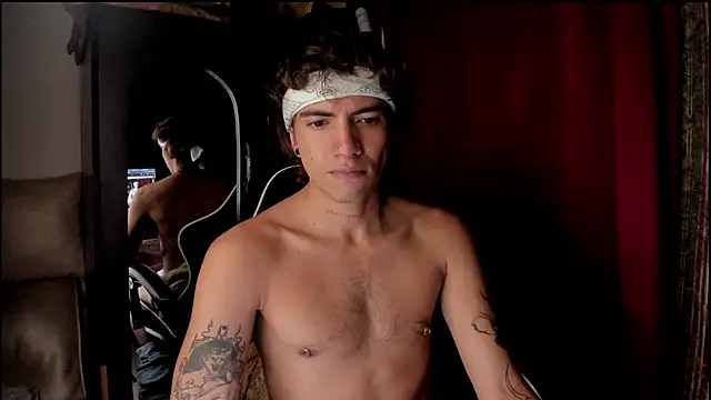 Chat XXX Live darkodarkoo