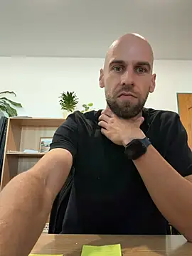 _oliver_itn Live XXX chat