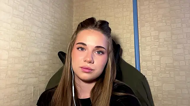 XXX chat uživo modela Miss_Blessnyth