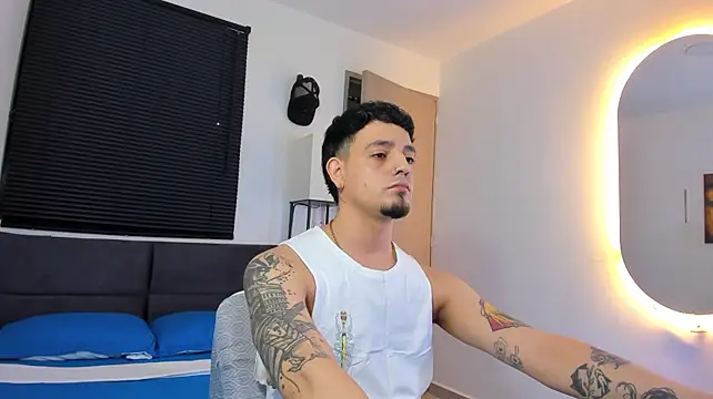 alejandro_calderon1 XXX чат на живо