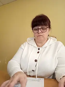 Živý XXX chat BrandiOhNight
