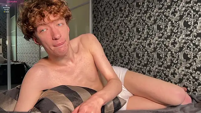 vogueslay's Live XXX Chat