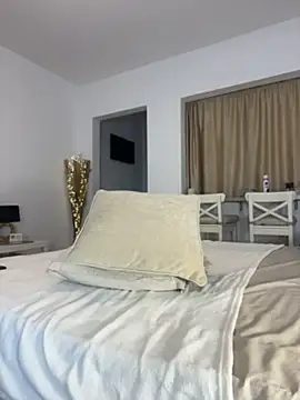 MsGreenEyes Live XXX-chat