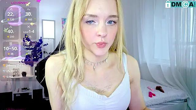 Aliceglass__ live XXX chat