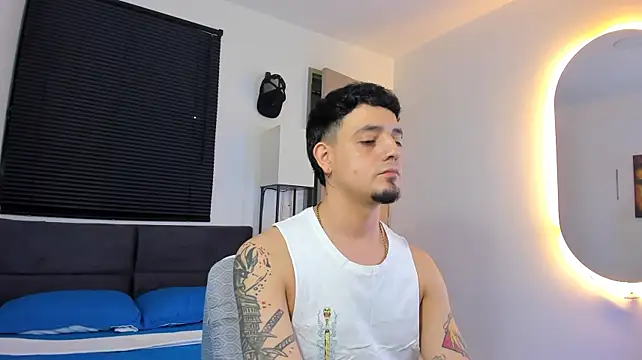 Chat XXX en directo de alejandro_calderon1