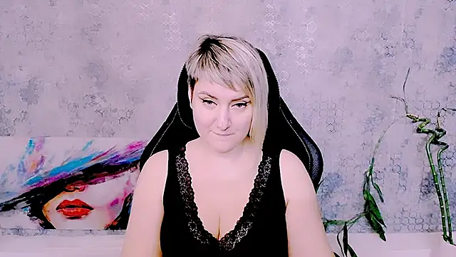 Djullia live XXX chat