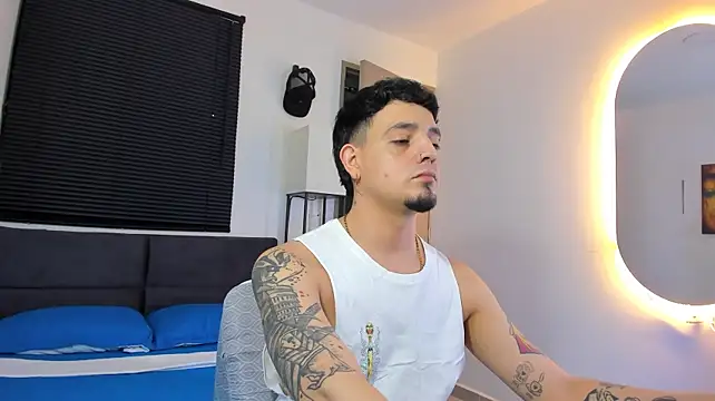 Онлайн чат XXX alejandro_calderon1