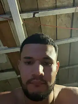 XXX chat uživo modela masoncole_