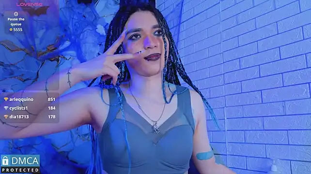 Živý XXX chat MaeveKuro