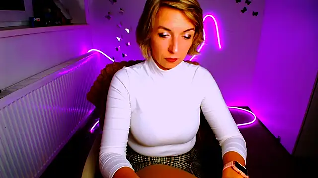 Lana_Foxyy – Live XXX-chat