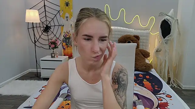 Živý XXX chat DeboraHorny