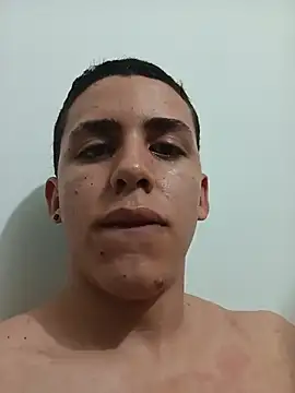 צ'אט XXX בשידור חי של rick02_2004