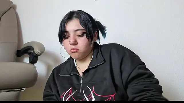 Blueberry_gothic Chat XXX in diretta