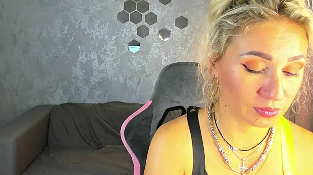 Živý XXX chat Chris_star_shine