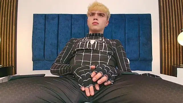 Chat +18 de Ian_Stone ao vivo