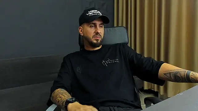 LoganStroudn Live XXX chat