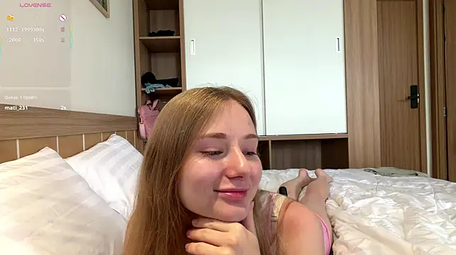 دردشة ElvinaRose الجنسية المباشرة
