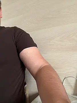 SWEATYBABY7 Live XXX-Chat