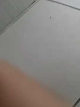 henrytran1901z Pertunjukan Webcam