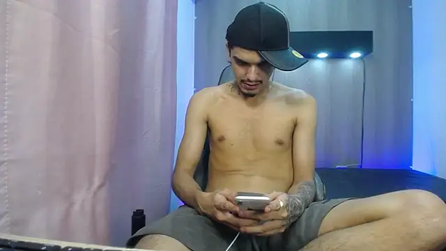 Tayson_Hot's Live XXX Chat