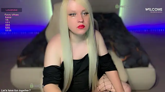 camsmiley Adlı Modelin Canlı XXX Sohbeti