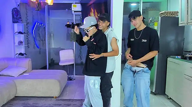 Chat XXX en directo de Houseofwarrios