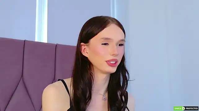 دردشة JenniferRousey الجنسية المباشرة