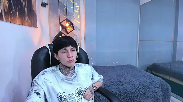 Cry_thereal Live XXX Chat