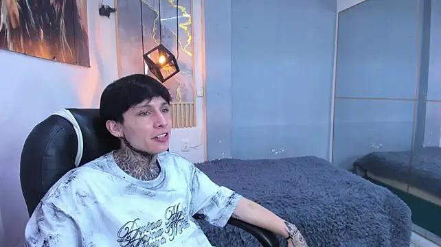 Cry_thereal: онлайн-секс-чат
