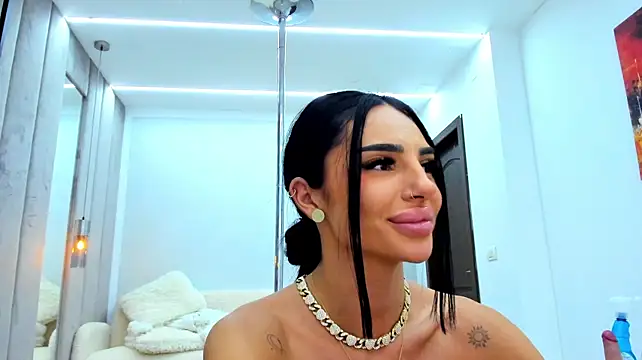 Britney_Charm_: απευθείας συνομιλία ΧΧΧ