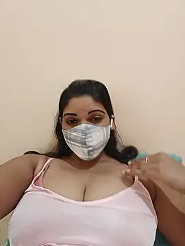 XXX chat uživo modela Rashminam