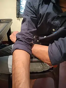 monstrous_bull 라이브 XXX 채팅