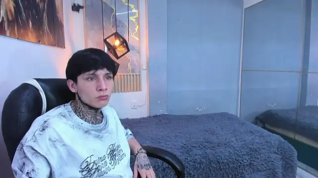 Cry_therealn Live XXX chat