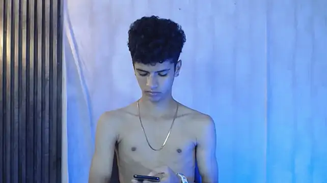 Chat +18 de JuniorPrinceMorris ao vivo