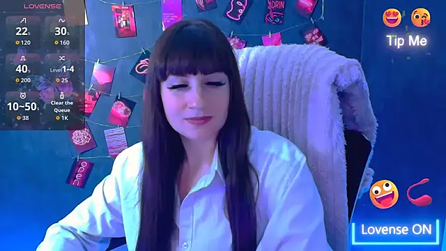 Violla_My Adlı Modelin Canlı XXX Sohbeti