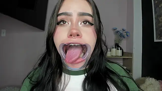 Jas_miin Adlı Modelin Canlı XXX Sohbeti