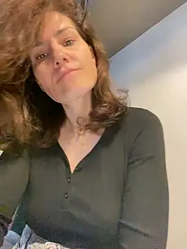 Ms-Lust1- Live XXX-Chat