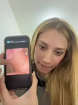 Chat +18 de Barbie107 ao vivo