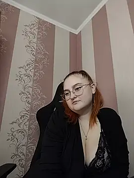 AnabelWhiteX Adlı Modelin Canlı XXX Sohbeti