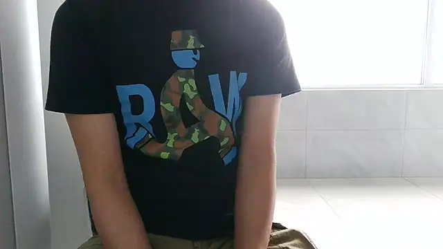 Chat XXX ao vivo de nole_china7