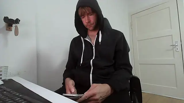 fit_ass_2021's Live XXX Chat