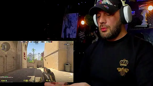 LexHardy élő XXX-chatje