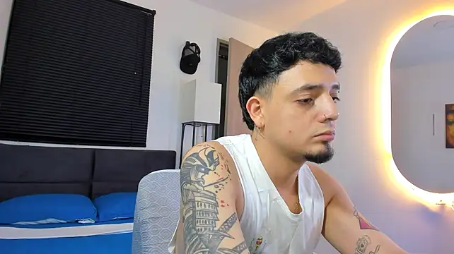 alejandro_calderon1 Live XXX-chat