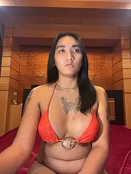 Pokazy przed kamerką – cuntyslut_lexie