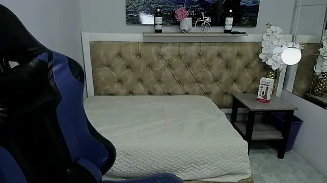 Živý XXX chat StiwenTwink