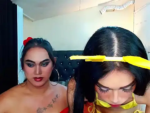AsianBaddieTS 现场XXX聊天