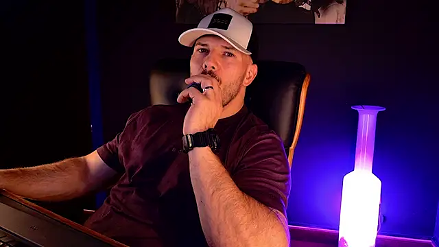AngeloEric Live XXX-chat