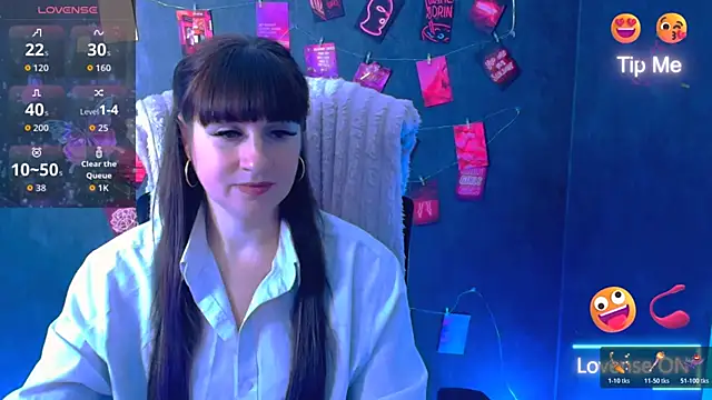 Chat +18 de Violla_My ao vivo