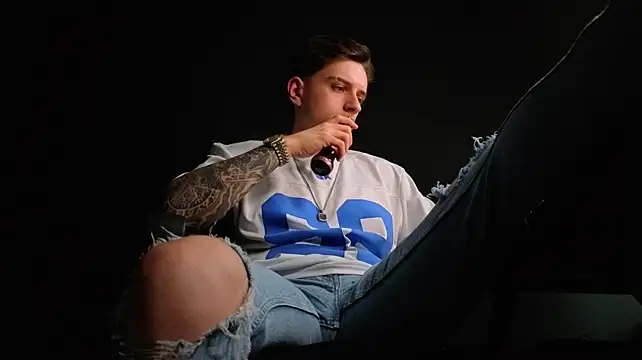 Chat XXX Live FelixStarkk